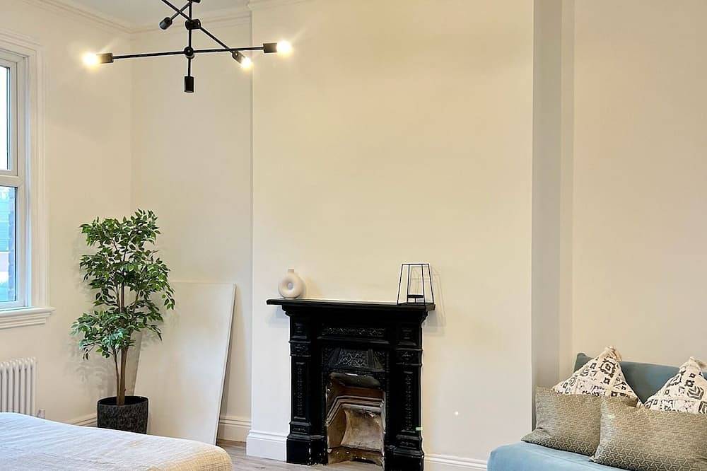 Fayhomes West Midlands Luxury Late 1800 Property in Walsall, Birmingham Area