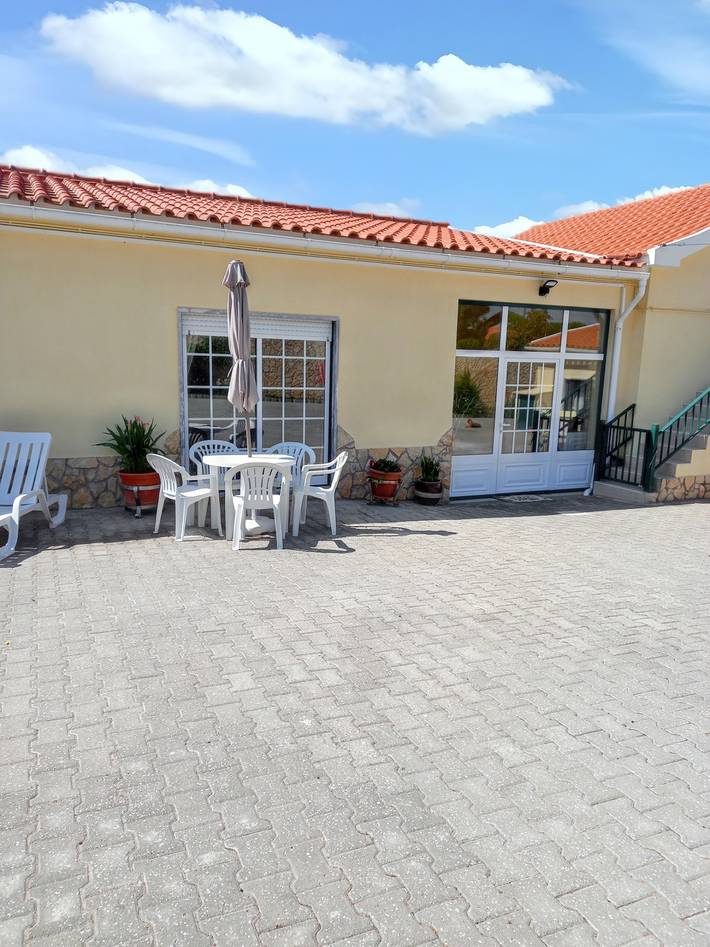 Casa de férias para 16 pessoas, com jardim em Distrito de Lisboa