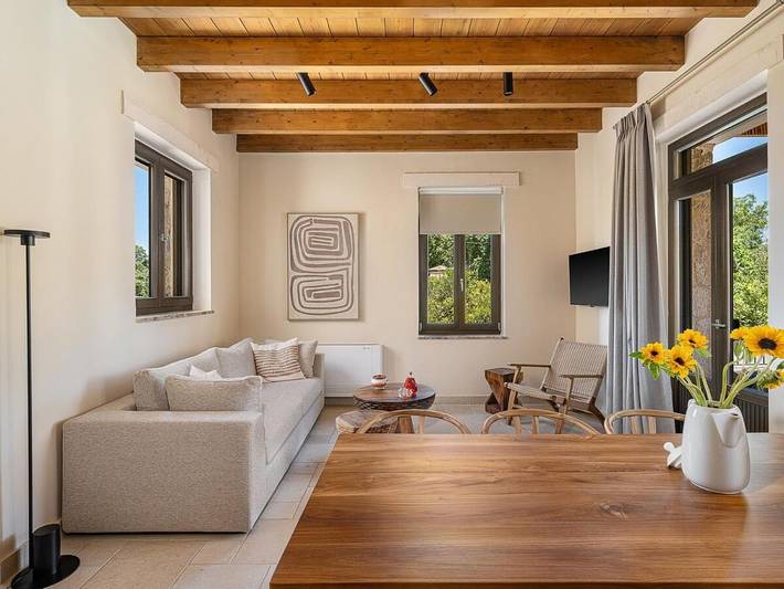 Villa für 6 Personen, mit Garten und Ausblick sowie Pool - 1