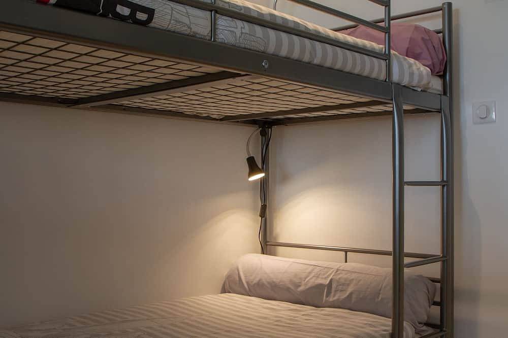 Entire apartment, Apartment in residence, sea view and Cap Canaille in Cassis, Calanques National park