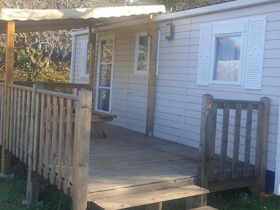 Camping La Résidence d'été - Mobilheim 6 personen - Cottage Premium Famille - 33 m² - 3 Zimmer - 6 pers in Saint-Remèze, Privas