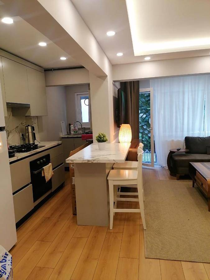 Ferienwohnung für 5 Personen, mit Balkon und Garten sowie Ausblick in Beşiktaş