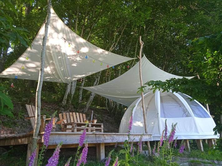 Tente pour 2 personnes, avec vue, animaux acceptés dans Saône-et-Loire