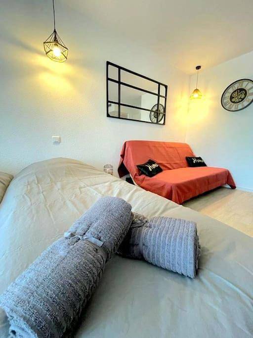 Gîte pour 4 personnes, avec balcon dans Gare De Lourdes - 2