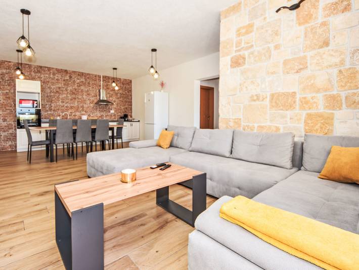 Ferienhaus für 8 Personen, mit Garten und Ausblick sowie Terrasse in Zadar - 4