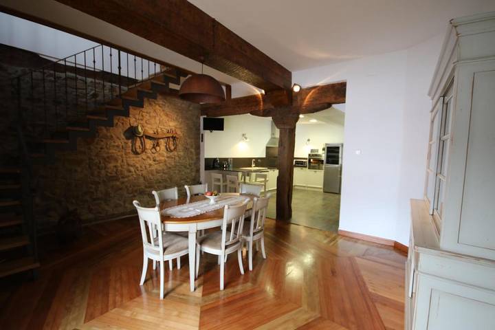 Casa rural para 9 personas, con jacuzzi y balcón en Los Cameros - 3