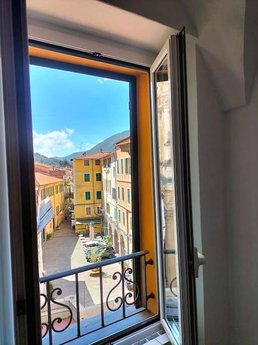 Ganze Wohnung, Casa Monique in Badalucco, Riviera di Ponente