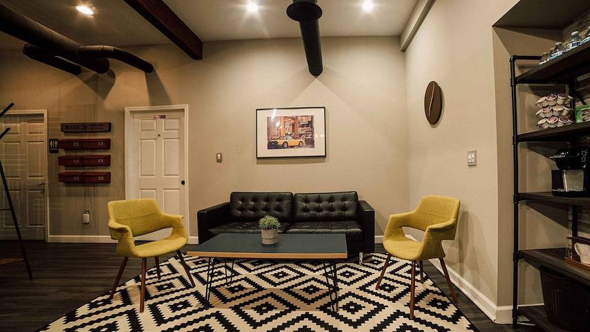 Vacation rental for 25 people in Oakland County