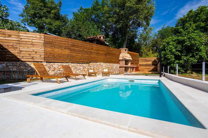 Ferienhaus für 6 Personen, mit Balkon und Meerblick sowie Balkon/Terrasse und Terrasse auf Krk - 4