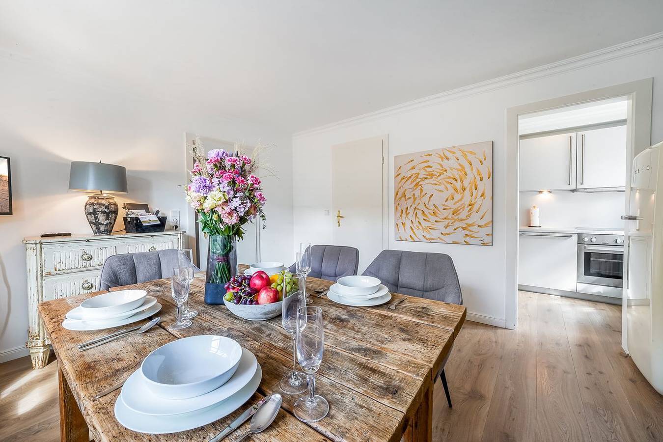 Ganze Wohnung, Modernisierte Ferienwohnung mit Terrasse in strandnaher Lage in Hörnum. in Hörnum, Sylt