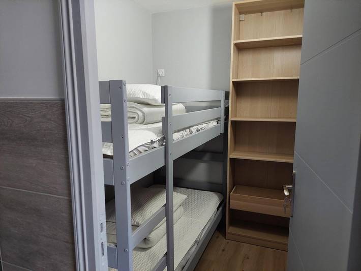 Gîte pour 6 personnes, avec balcon dans Casino De Brides Les Bains - 4