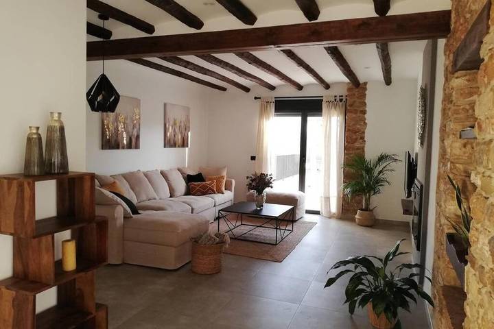 Casa de vacaciones para 14 personas, con Balcón y Terraza además de Jardín y Piscina para niños en Provincia de Castellón - 2