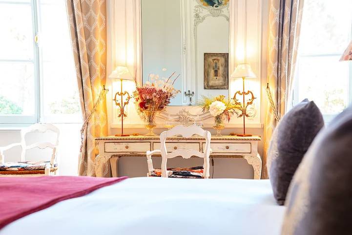Suite-Exclusive-Ensuite with Bath-Park view in Loriol-du-Comtat, Vaucluse