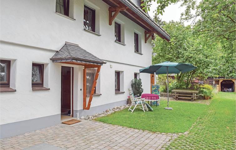 Ferienwohnung für 4 Personen, mit Terrasse und Garten im Sauerland - 2