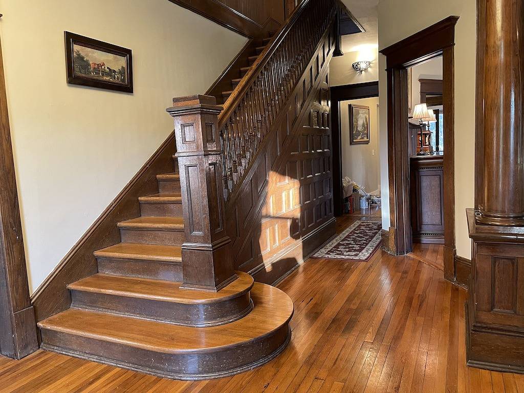 Charming Victorian Home Close to The Blue Ridge Parkway - Mile Marker 146 in Blue Ridge Parkway, Floyd County