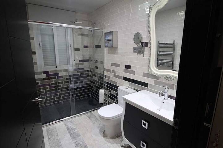 Ganze Wohnung, La Perla Negra Ferienwohnung in Valdenoches, Guadalajara