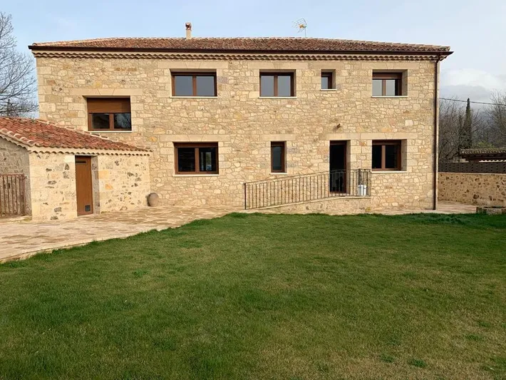 Casa de vacaciones para 12 personas, con jardín y vistas - 1