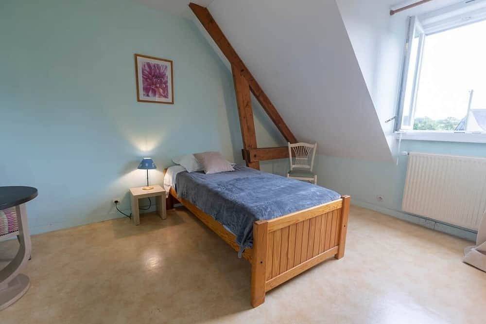Appartement entier, Chambre 206 - Résidence Le Bas Mont in Moulay (Mayenne), Mayenne