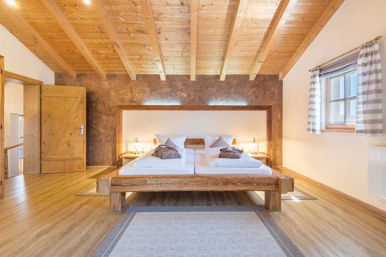 Ganze Wohnung, Ferienwohnung Stub'n" mit gemeinsamer Terrasse, Balkon und Wlan in Freyung, Ostbayern