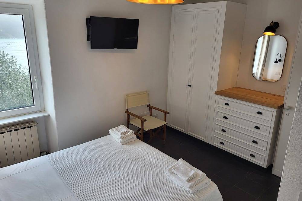 Medieval rustic with garden and wonderful sea view in Portovenere, Porto Venere Municipality