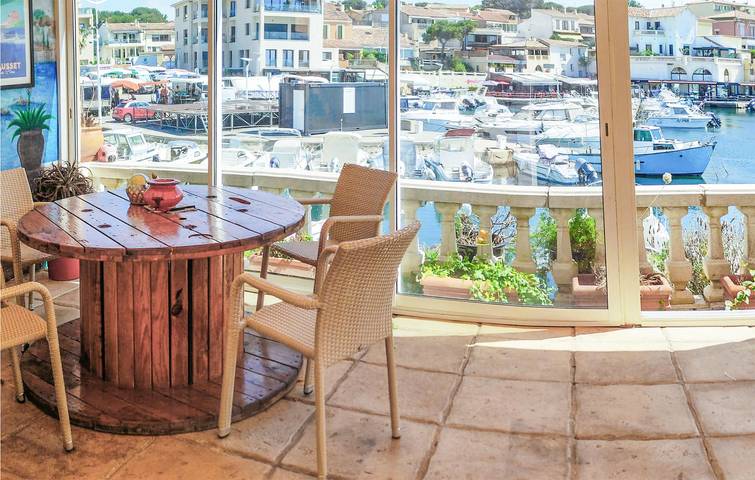 Location de vacances pour 8 personnes, avec terrasse à Sausset-les-Pins - 2