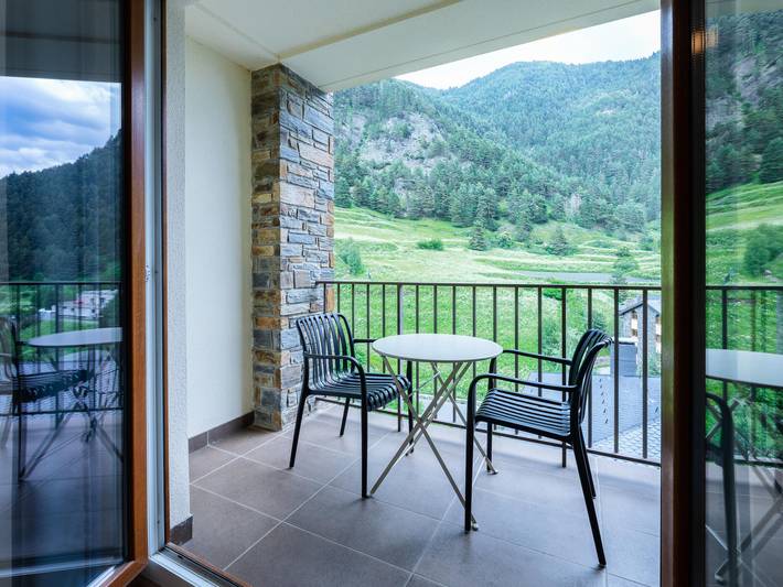 Apartamento entero, Moderno apartamento al pie de las pistas - 4 pers. in Arinsal, Parroquia de La Massana