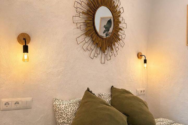 Encanto Guesthouse Room 5, Hiedra in Canillas de Aceituno, Málaga Province