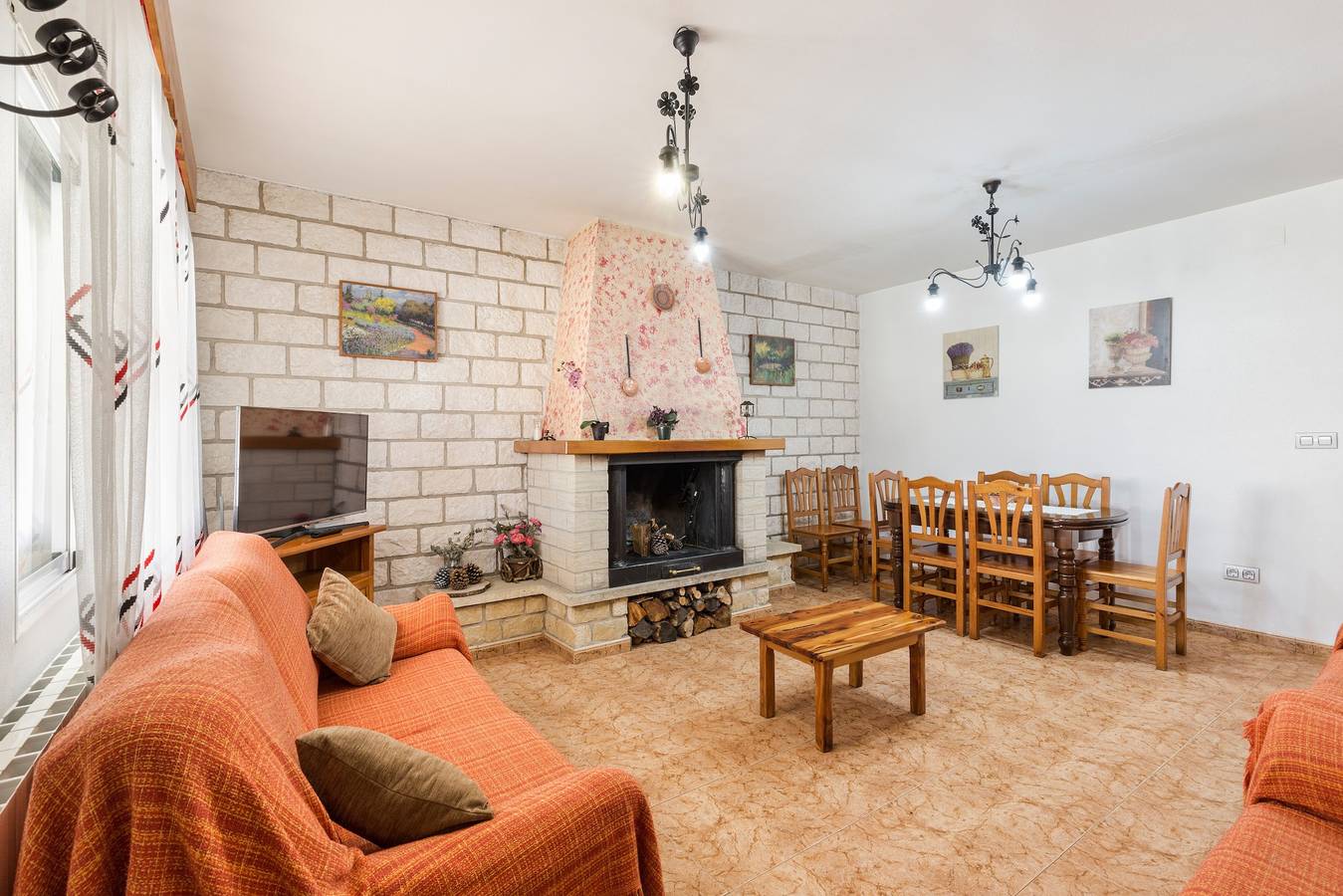 Ferienwohnung 'Duplex Rural' mit Bergblick, privater Terrasse und Wlan in Calar de la Santa, Moratalla