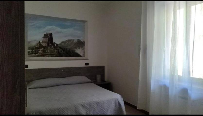 Chambre d’hôte pour 2 personnes, avec vue ainsi que jardin et vue sur le lac, animaux acceptés à Avigliana - 4