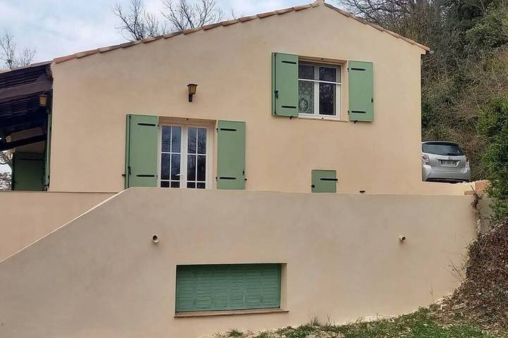 Provenzalische Villa mit Garten und Parkplatz für 4 Personen in der Nähe des Zentrums von Riez in Riez, Alpes-de-Haute-Provence