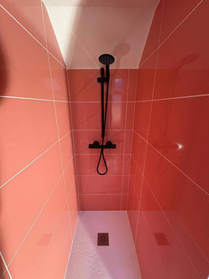 Location de vacances pour 4 personnes, avec terrasse ainsi que sauna et jacuzzi à Yvetot - 2