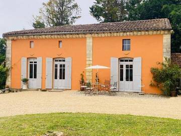 Location de vacances pour 4 personnes, animaux acceptés à Saint-Ciers-sur-Gironde