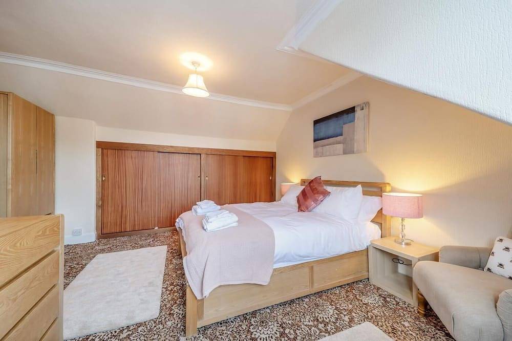 2 Bed in Dalrymple (oc-b40270) in Firth Of Clyde