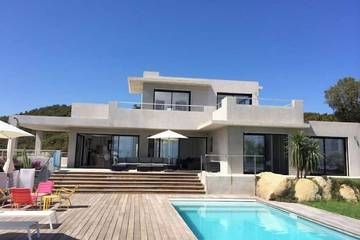 Location de vacances pour 24 personnes, avec jardin dans Tarco