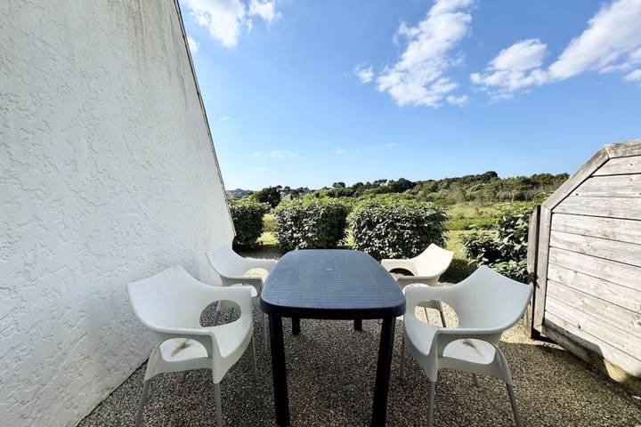 Maisonnette tout confort - Vue mer - Piscine in Guidel, Côte des Mégalithes
