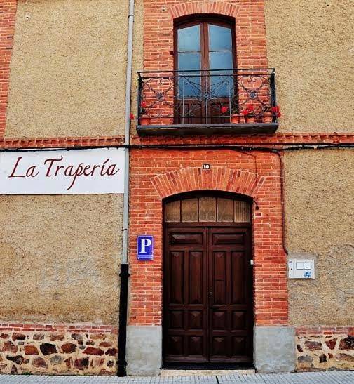 Casa de huéspuedes para 3 personas, con Terraza y Jardín en Benavente