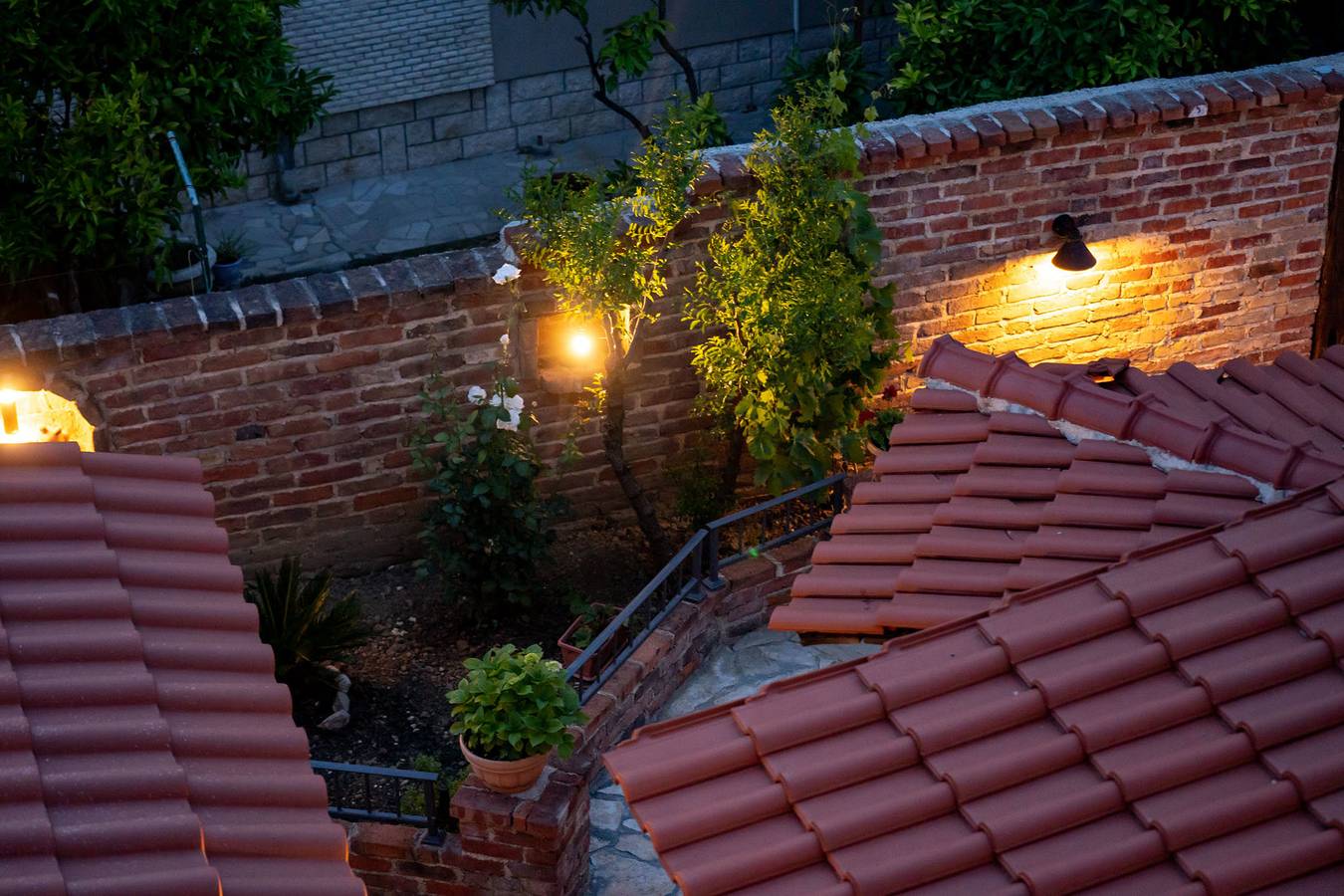 Ganze Ferienwohnung, Ferienwohnung mit Terrasse und Internet  in Palit, Rab