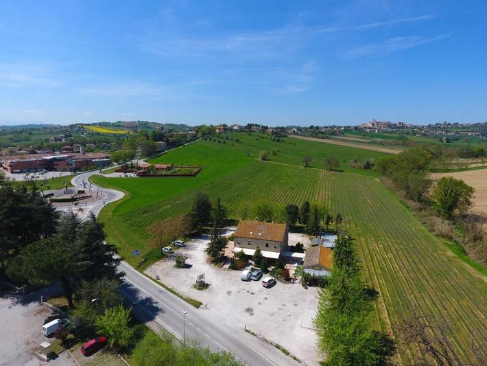 Hôtel pour 2 personnes, avec jardin, animaux acceptés à Corinaldo - 2