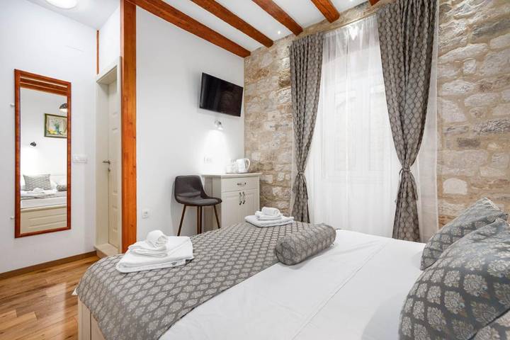 Ferienwohnung für 2 Personen in Trogir