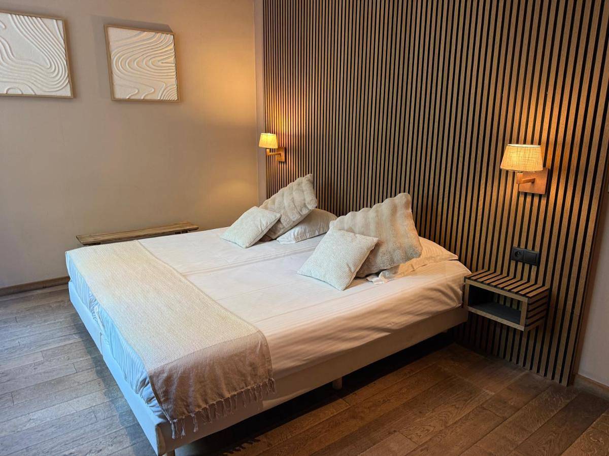 Hotel Giorgi - Bastogne Centre in Bastogne, Parc naturel Haute-Sûre Forêt d'Anlier