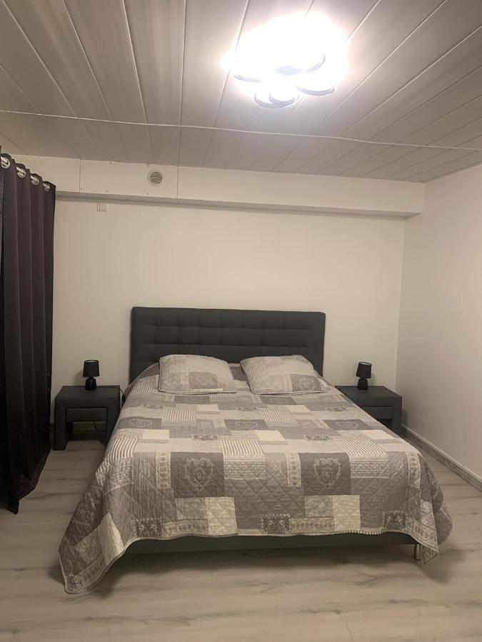 Gîte pour 5 personnes, avec jardin et vue à Corbelin (Isère) - 3