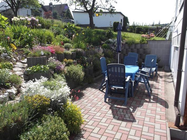 Ferienwohnung für 2 Personen, mit Terrasse und Garten in Lauscha - 2