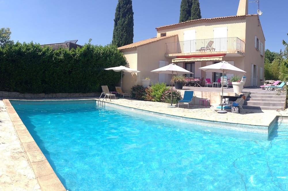 House with pool and garden close to Montpellier South Sea Road in Croix d'Argent, Montpellier