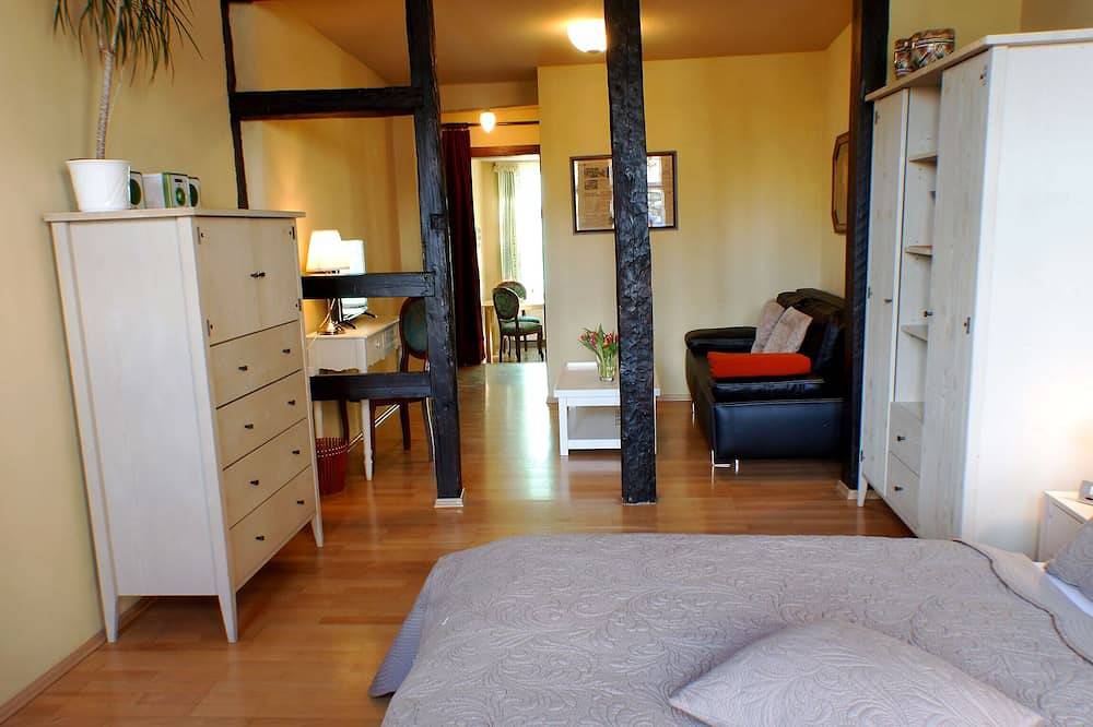 Ganze Wohnung, Ferienwohnungen Stobenstrasse | Gartenterasse, ruhige Lage in Quedlinburg, Harzvorland