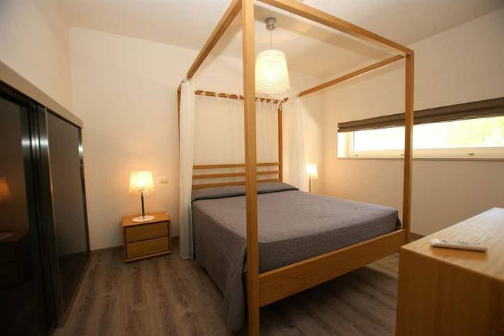 Trullo magico a Cisternino con tutti i comfort, Wifi gratuito e parcheggio in Cisternino, Salento