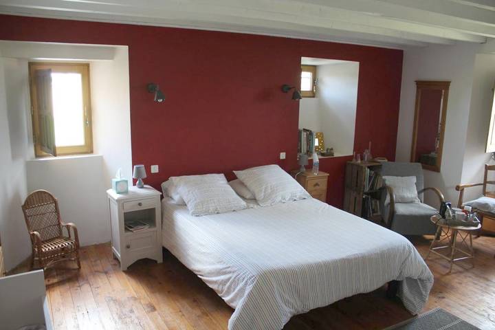 Location de vacances pour 2 personnes, avec vue ainsi que terrasse et jardin à Marchésieux - 3