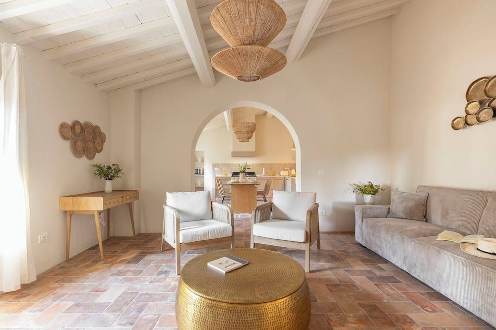 Ganze Wohnung, Casa del Pozzo, a smart home in Lajatico with air conditioning and garden in Lajatico, Pisa Provinz