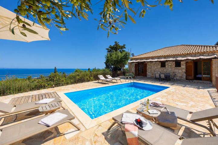 Villa für 6 Personen, mit Terrasse und Garten sowie Meerblick auf Zakynthos - 4