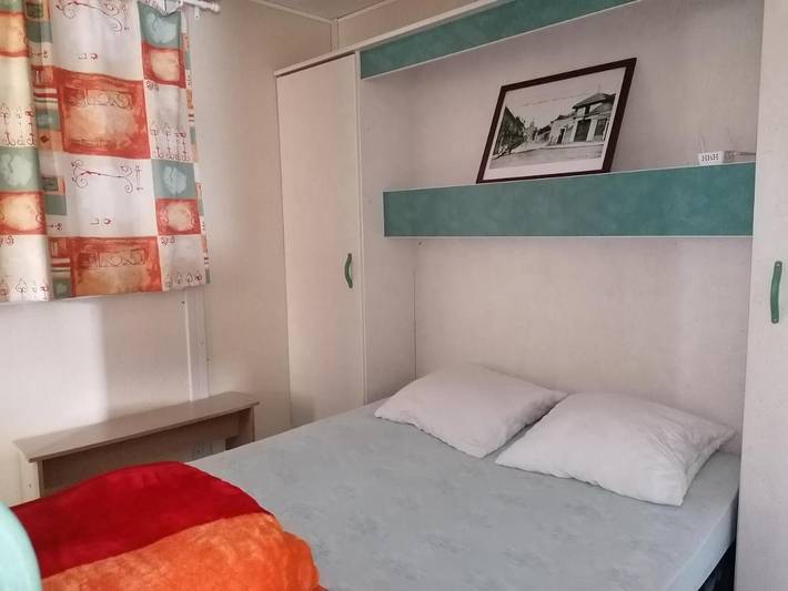 Location de vacances pour 5 personnes, avec vue et jardin dans Lac des Montagnès - 4