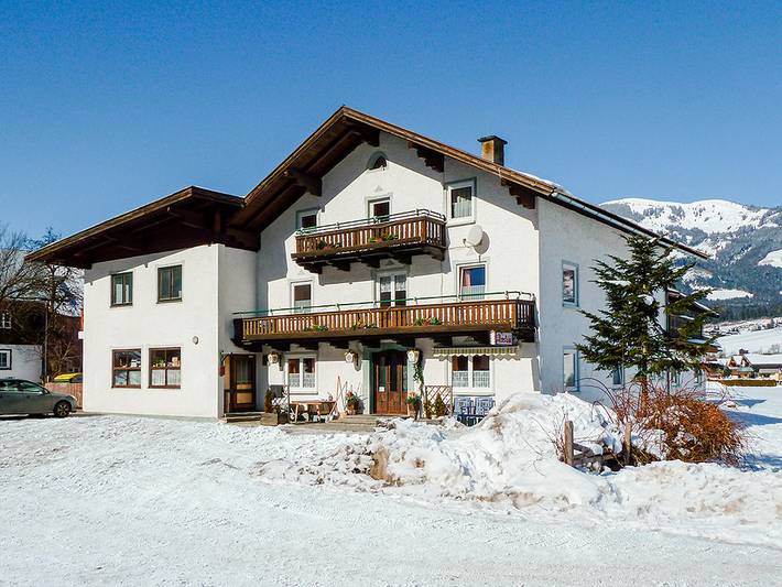 Ferienhaus für 26 Personen, mit Terrasse und Sauna, mit Haustier - 1